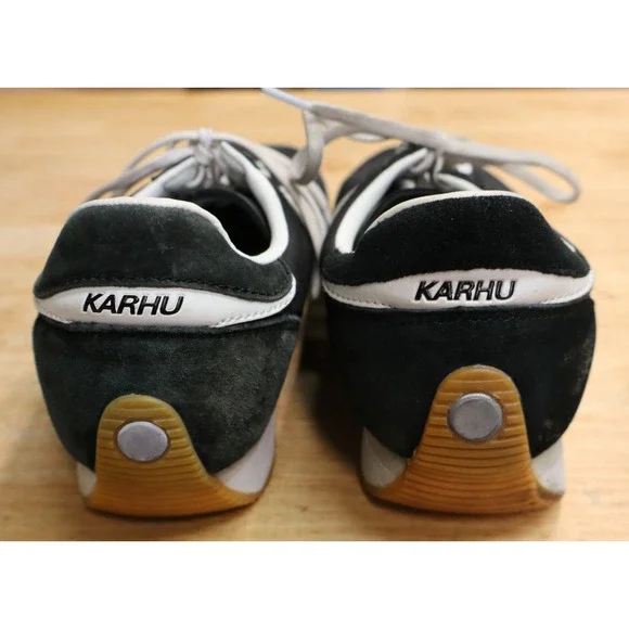 Karhu Mestari Classic Black White Gum US Mens Size 7 F805003  display picture 1